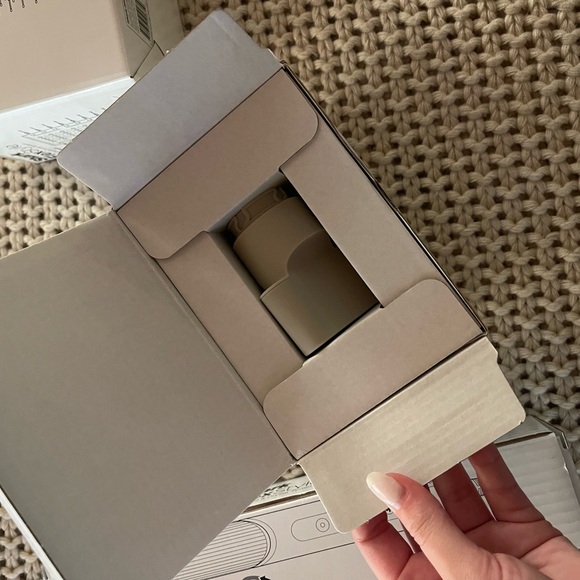 NEVER USED BRAND NEW Shark Flex Style Dryer w/ Paddle Brush - Picture 4 of 5